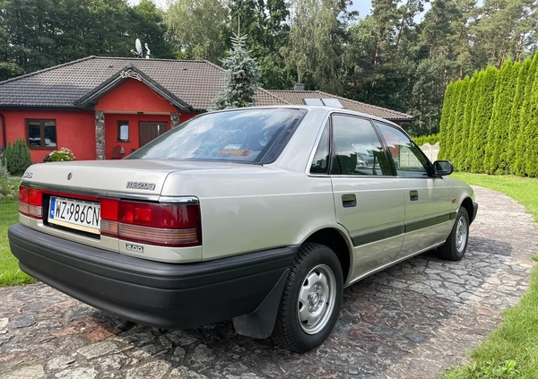Mazda 626 cena 8900 przebieg: 273272, rok produkcji 1989 z Włocławek małe 704